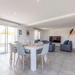 Vakantiehuis Maison Piscine Zenith D'auvergne Clermont-fd Sud La Roche-Blanche (Puy-de-Dome)