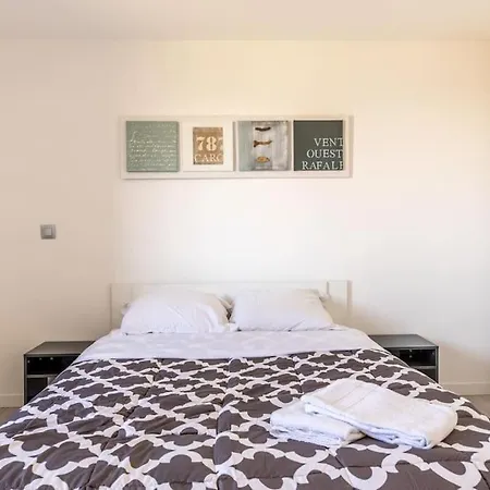 Maison Piscine Zenith D'auvergne Clermont-fd Sud Casa de Férias La Roche-Blanche (Puy-de-Dome)